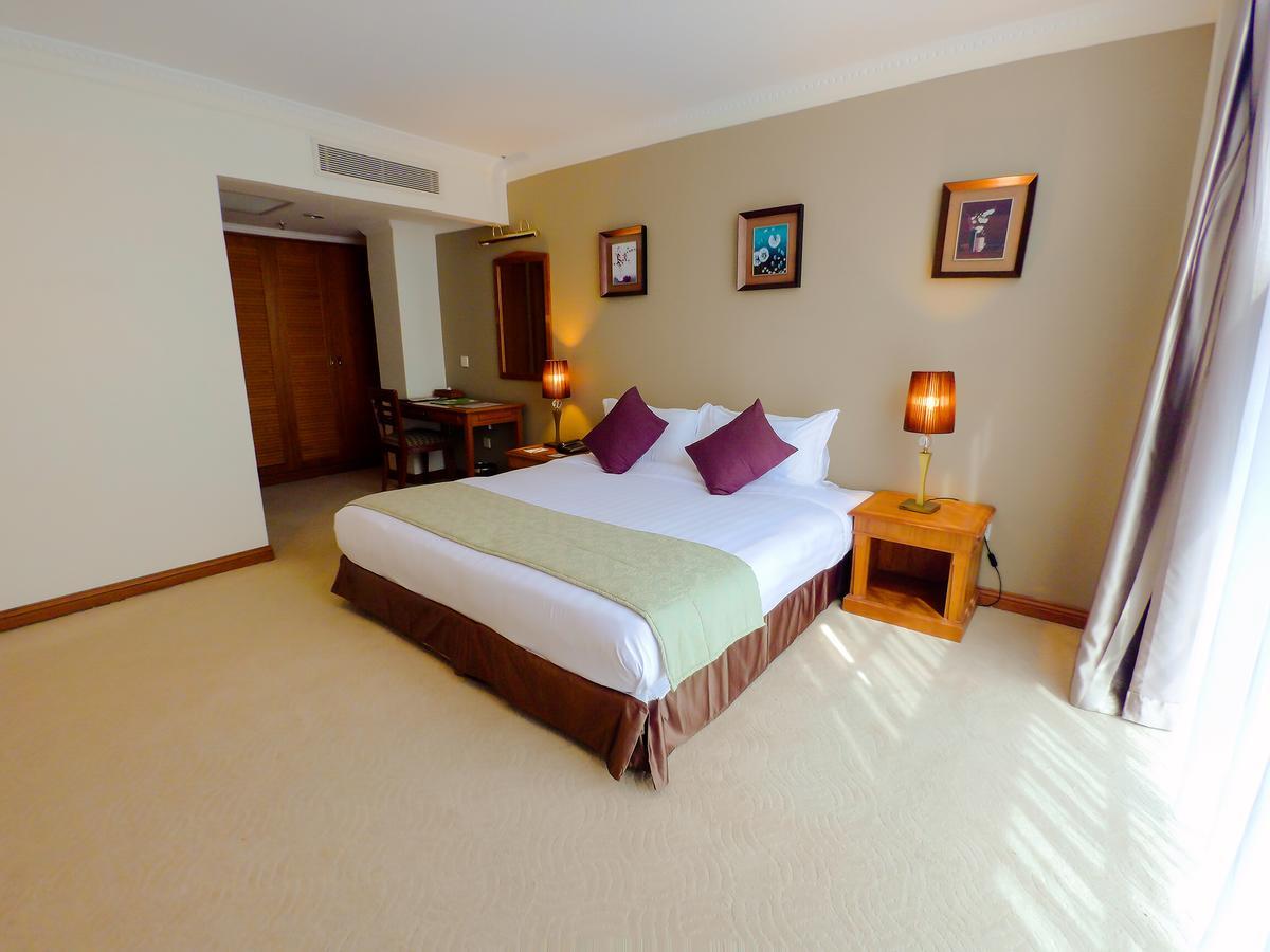 Starlodge Kampong Jerudong Ngoại thất bức ảnh